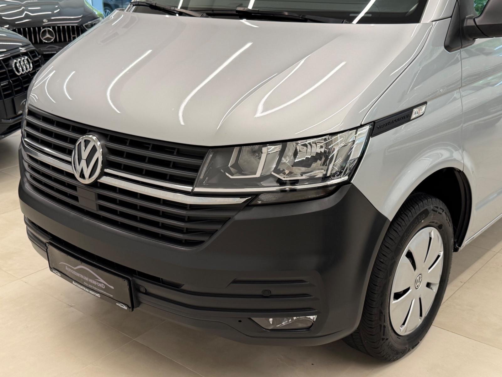 Volkswagen T6.1 Transporter DSG NAVI KLIMA ACC