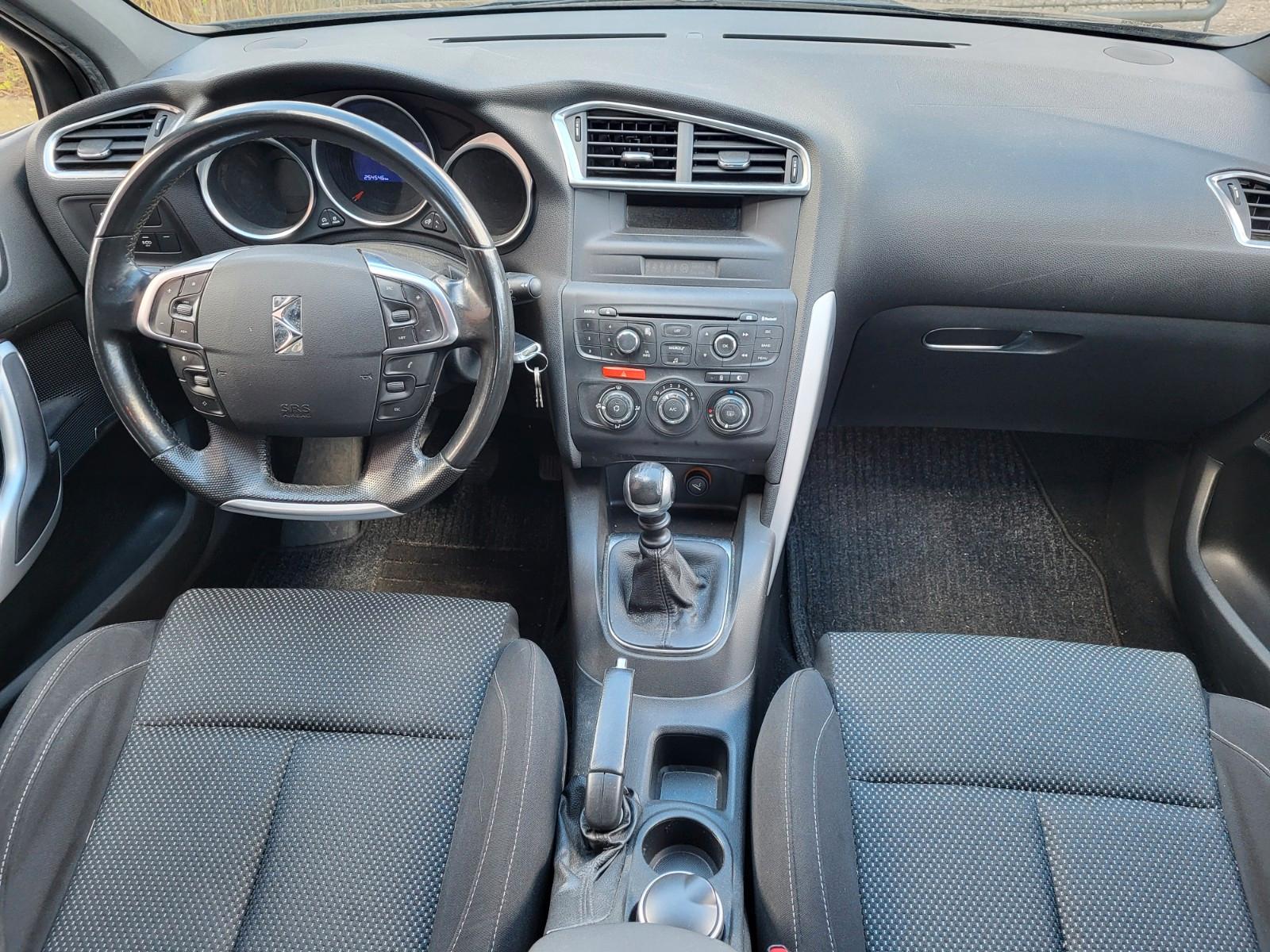DS Automobiles DS4