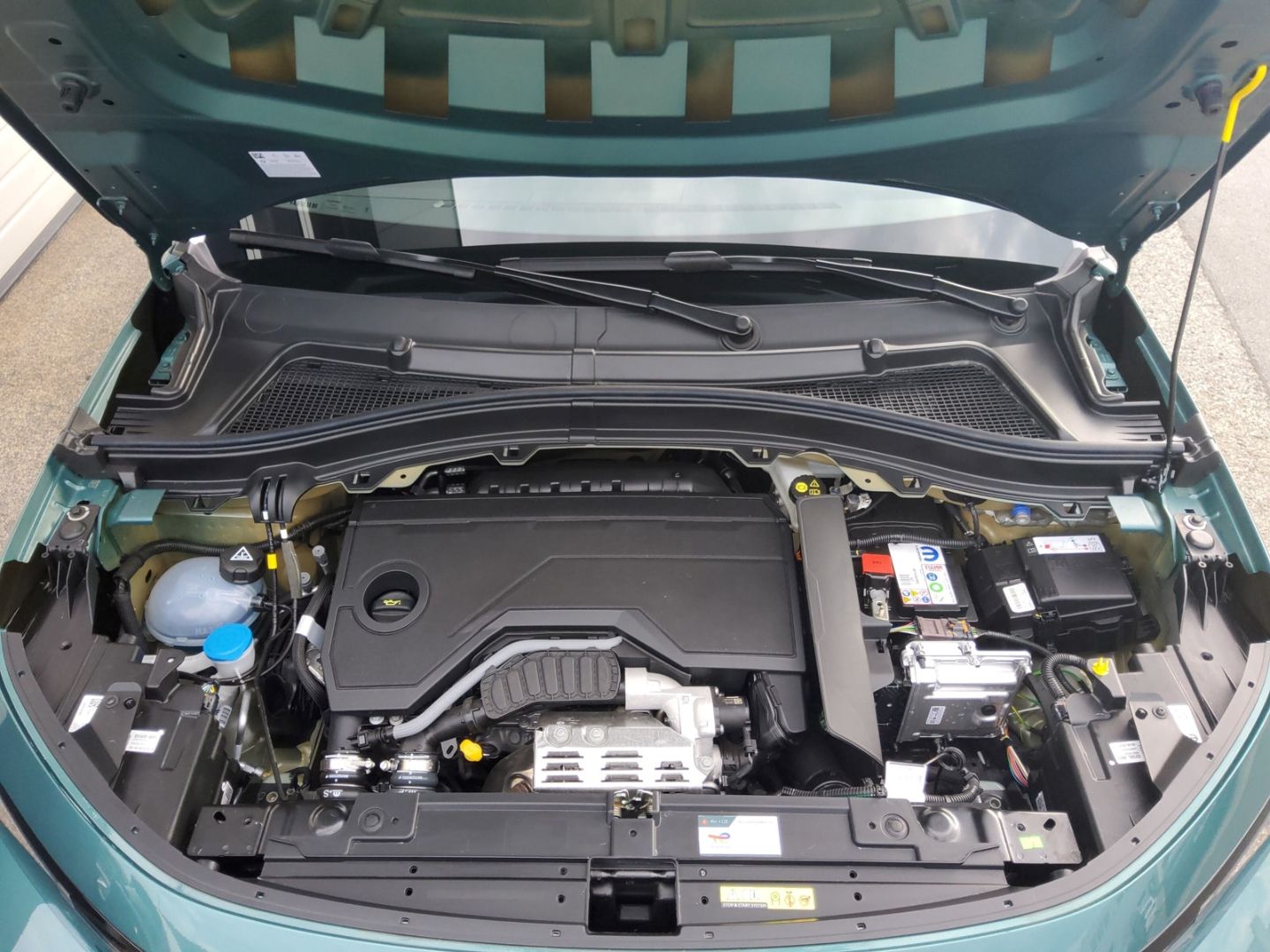 Fahrzeugabbildung Opel Frontera Edition, Tech-Paket, LED, Rückfahrkamer