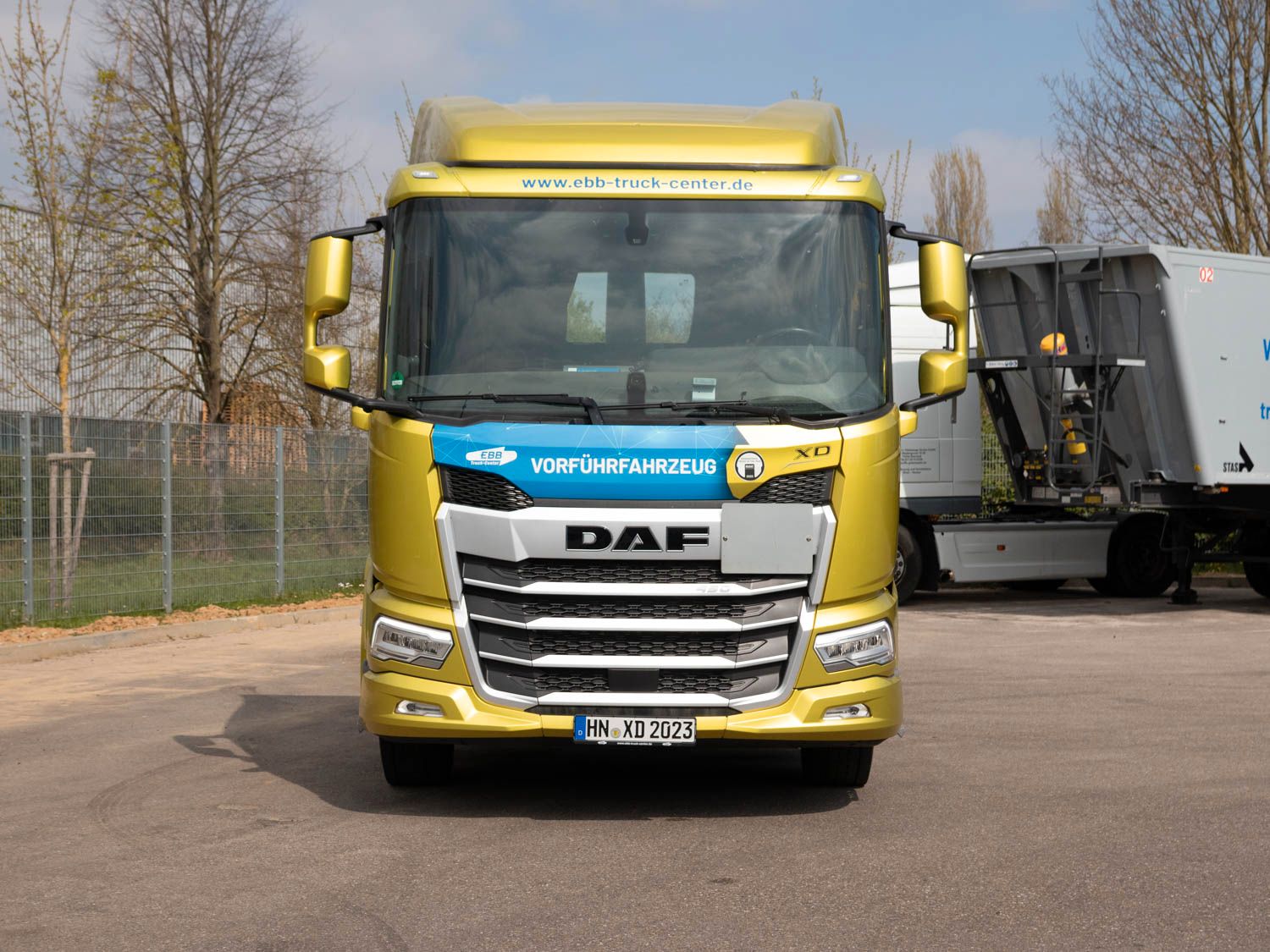 Fahrzeugabbildung DAF FAN XD 450 SL Meiller Abrollkipper