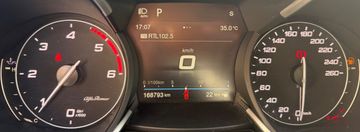 Alfa-Romeo Stelvio - 11