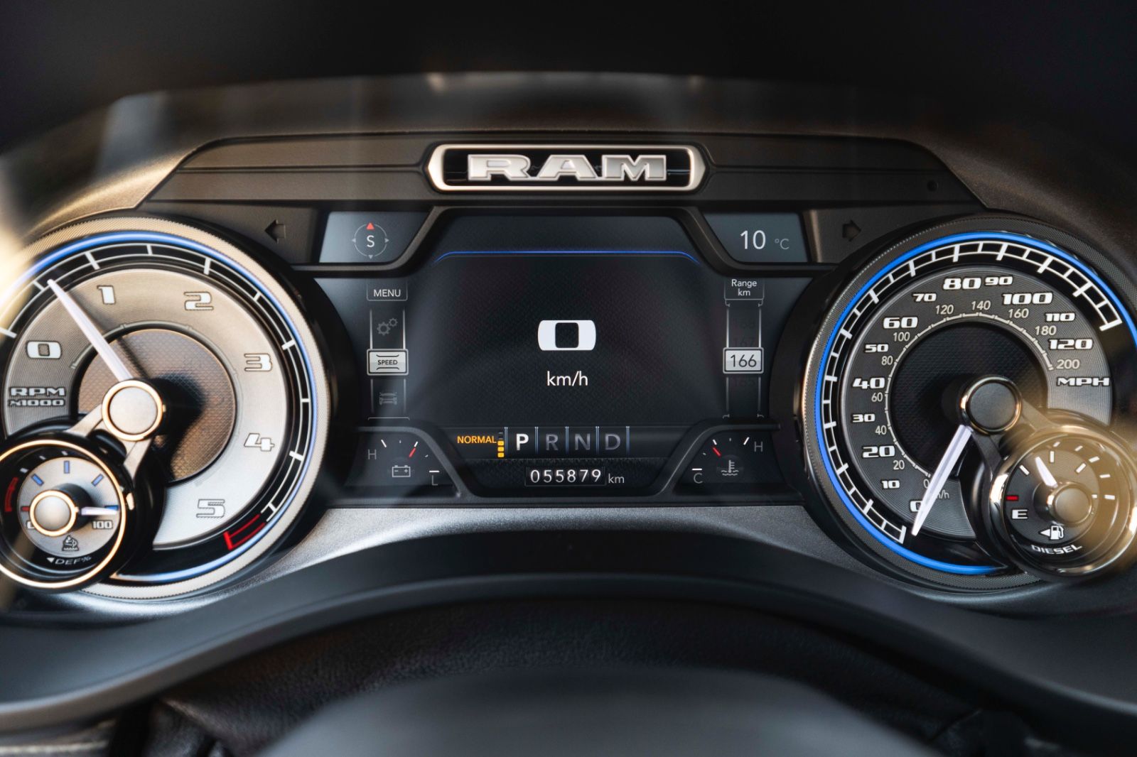 Fahrzeugabbildung Dodge RAM 1500 Limited H&K ACC 360° LED LUFTFEDERUNG