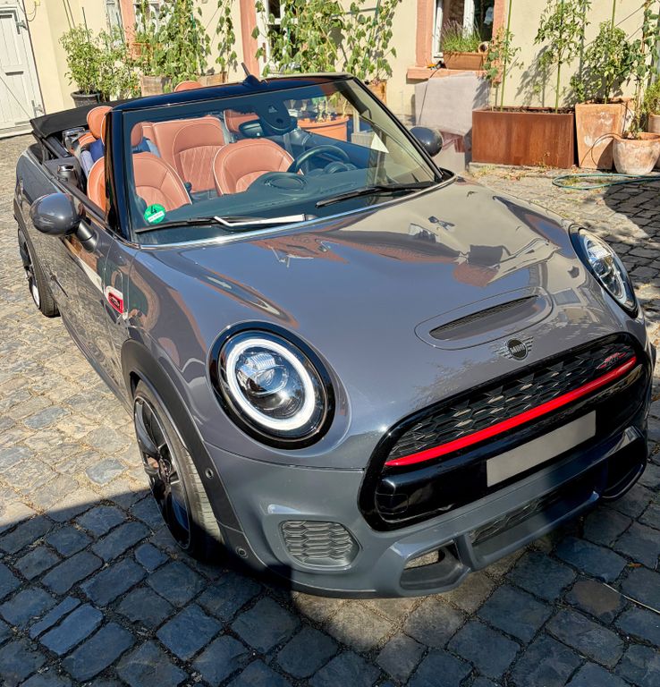 Image of MINI John Cooper Works Cabrio