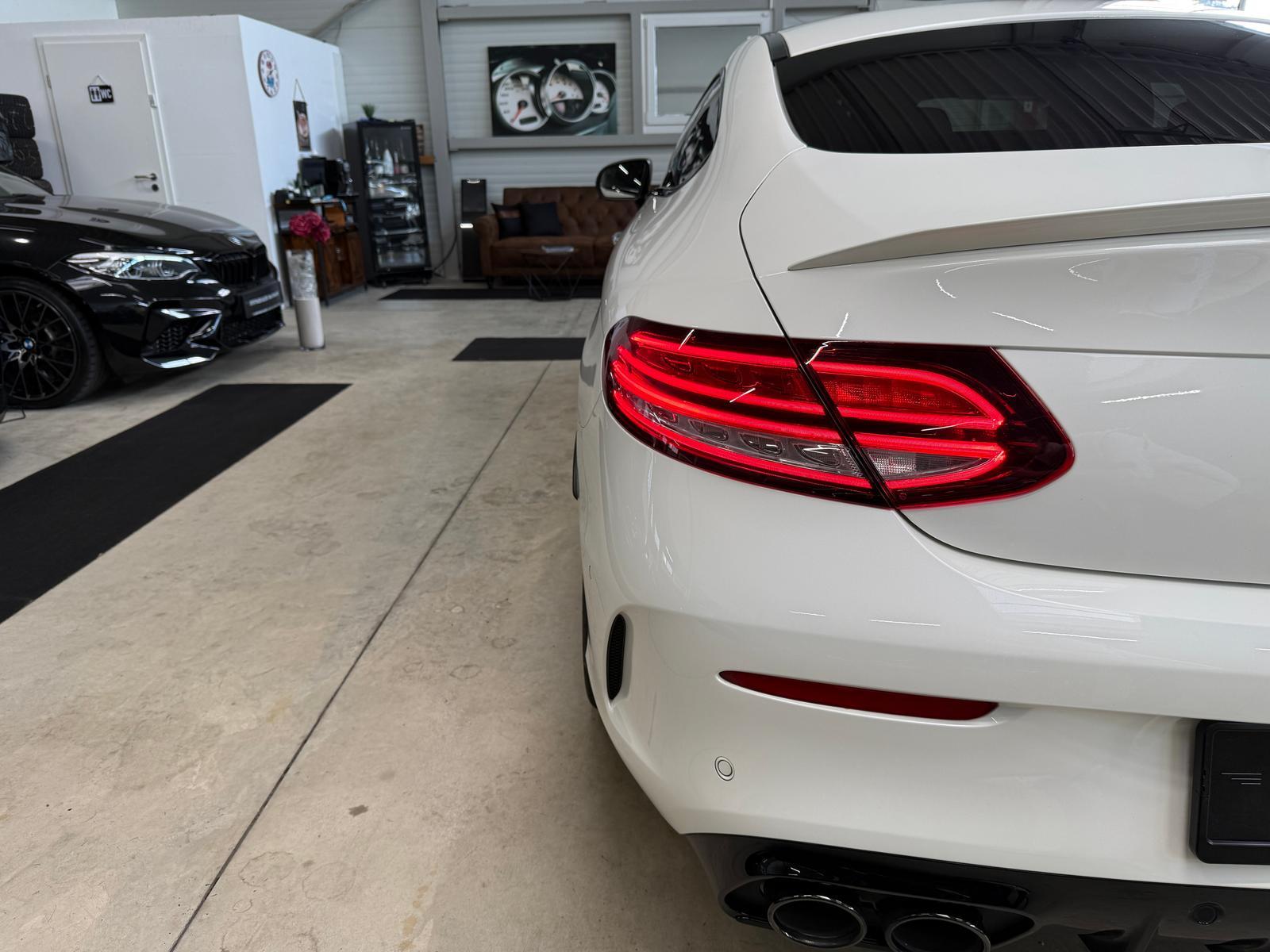 Mercedes-Benz C 43 AMG Coupe/AMG Perf.Abgas/Pano/Burmester/599