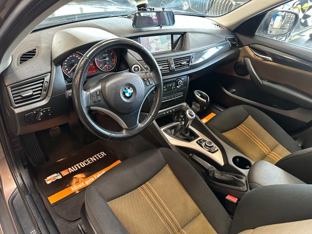 BMW X1 18 d xDrive *Navi*Pano*BiXenon*AHK*