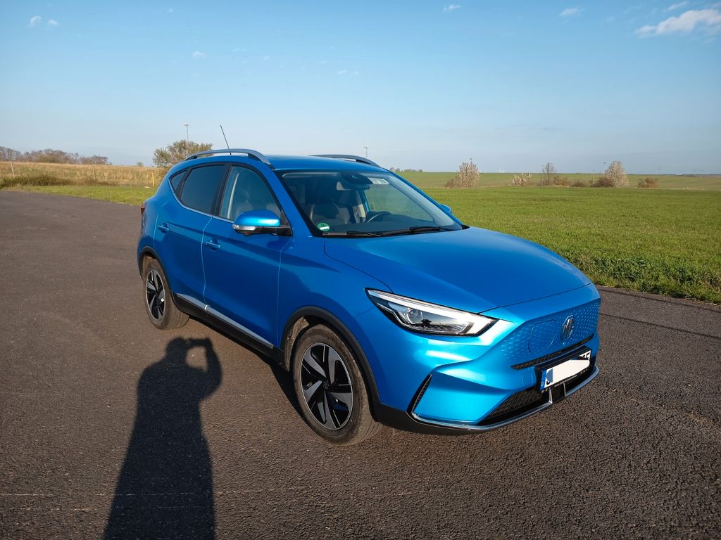 Image of MG ZS