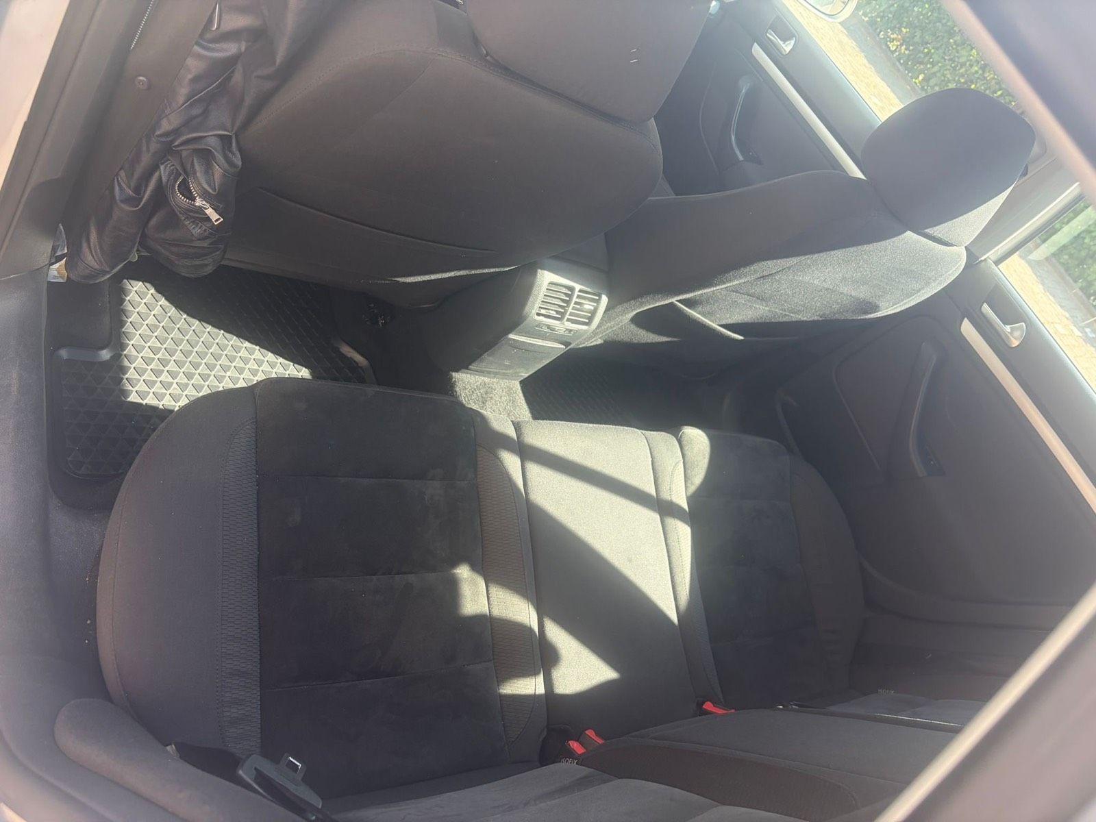 Volkswagen Golf 2010 — photo 8