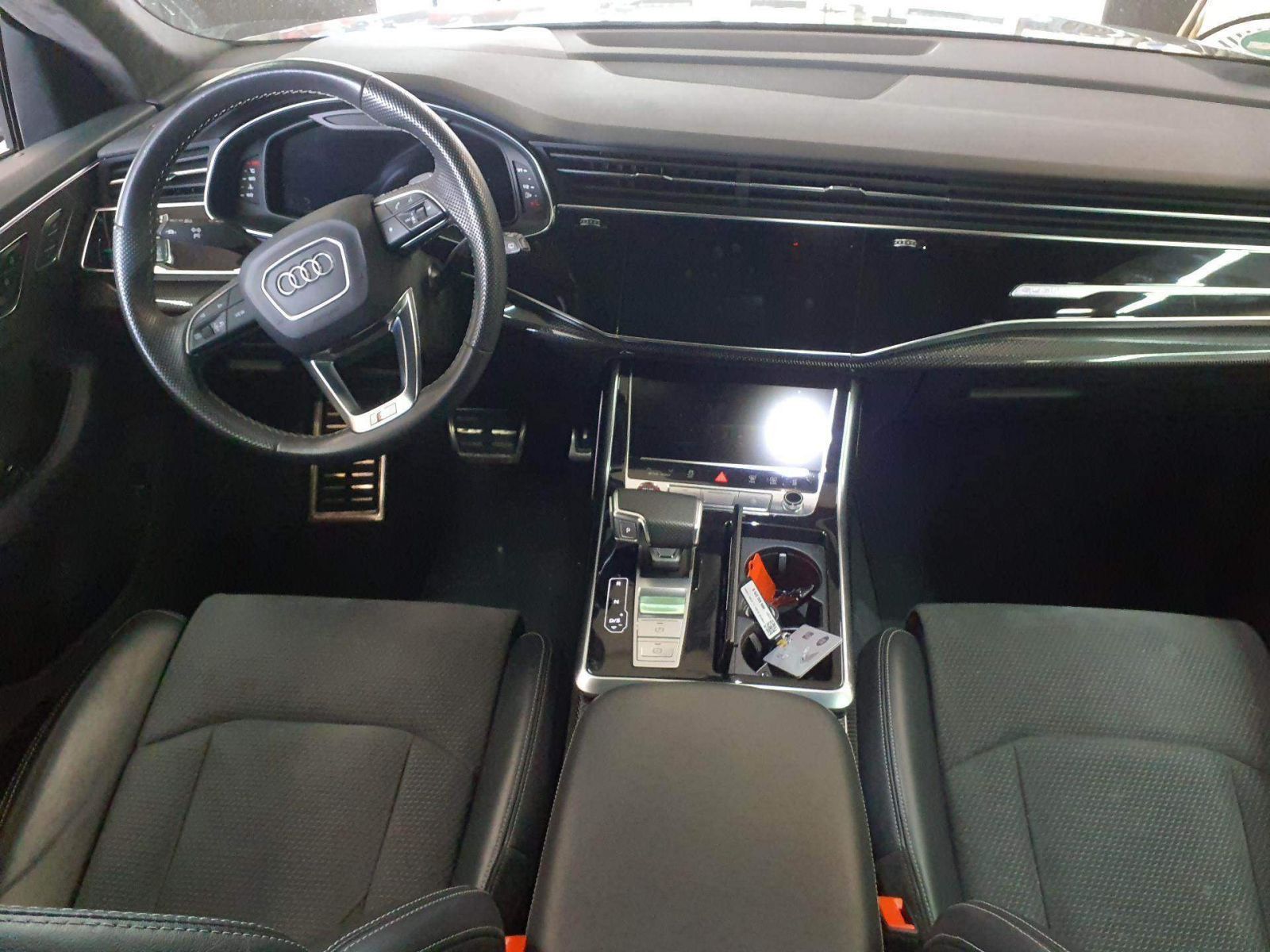 Audi SQ8 - Bild 6