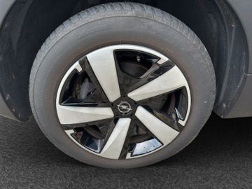 Fotografie 15 des Opel Crossland (X) Crossland 1.2 Turbo Enjoy Automatik LED