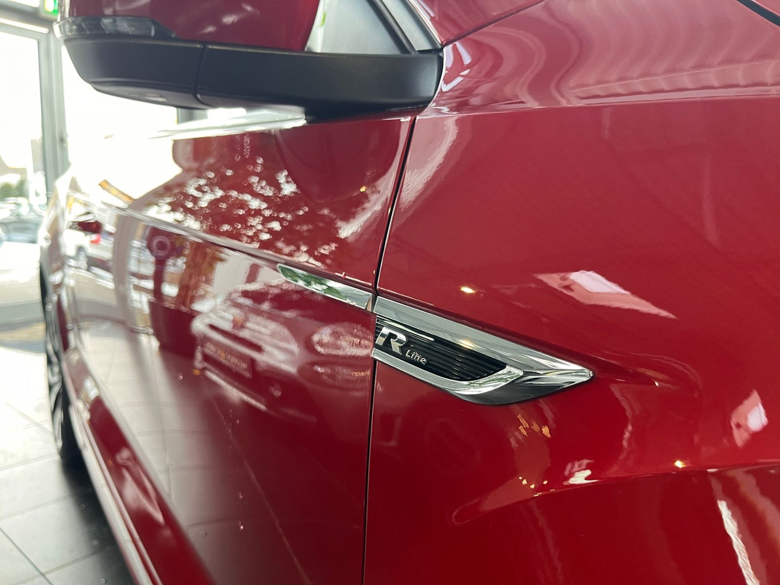 Fahrzeugabbildung Volkswagen T-Roc Cabriolet R-Line AHK LED NAV ACC RFK 19"