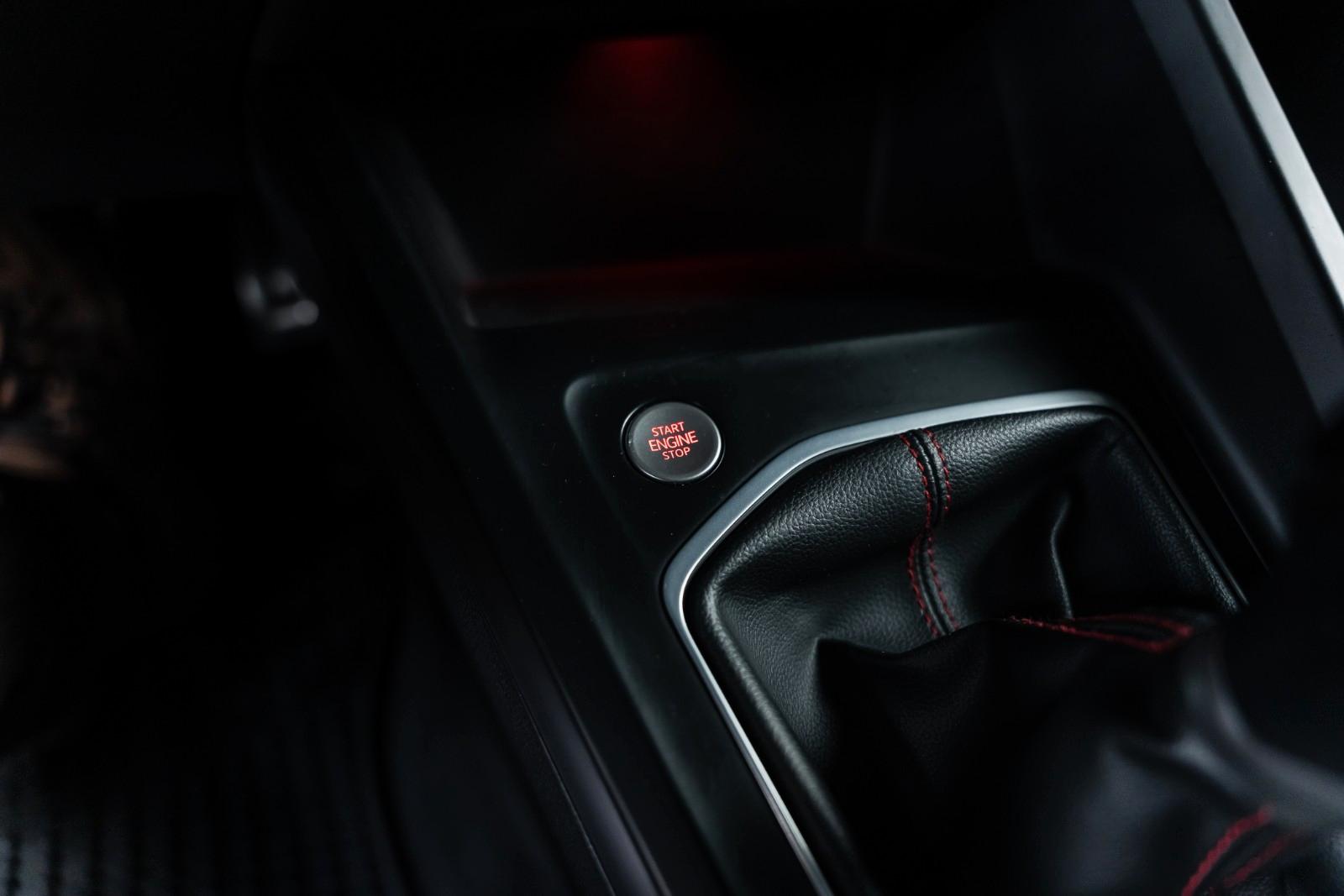 Volkswagen Golf VIII GTI/Manual/LED/ACC/Camera, миниатюра 27