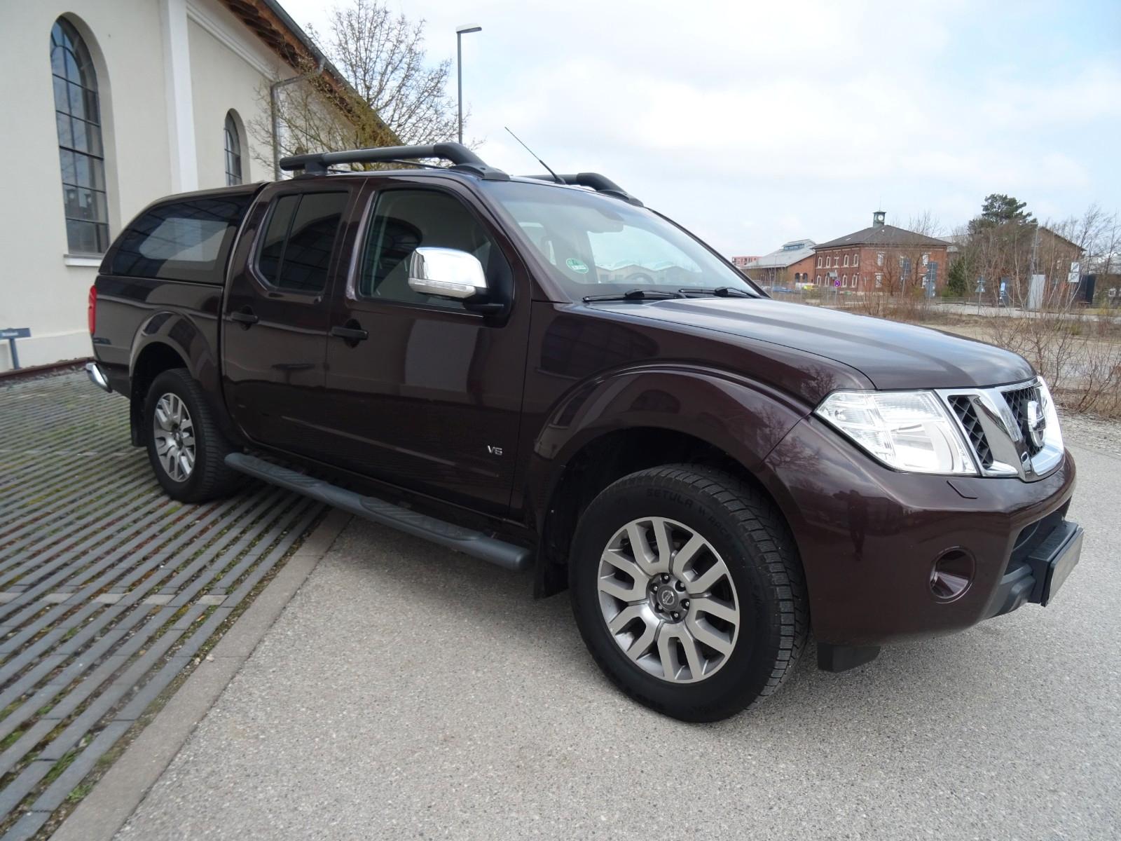 Nissan KingCabvDoubleCab 3.0D 4x4 Leder-Navi -7 AT