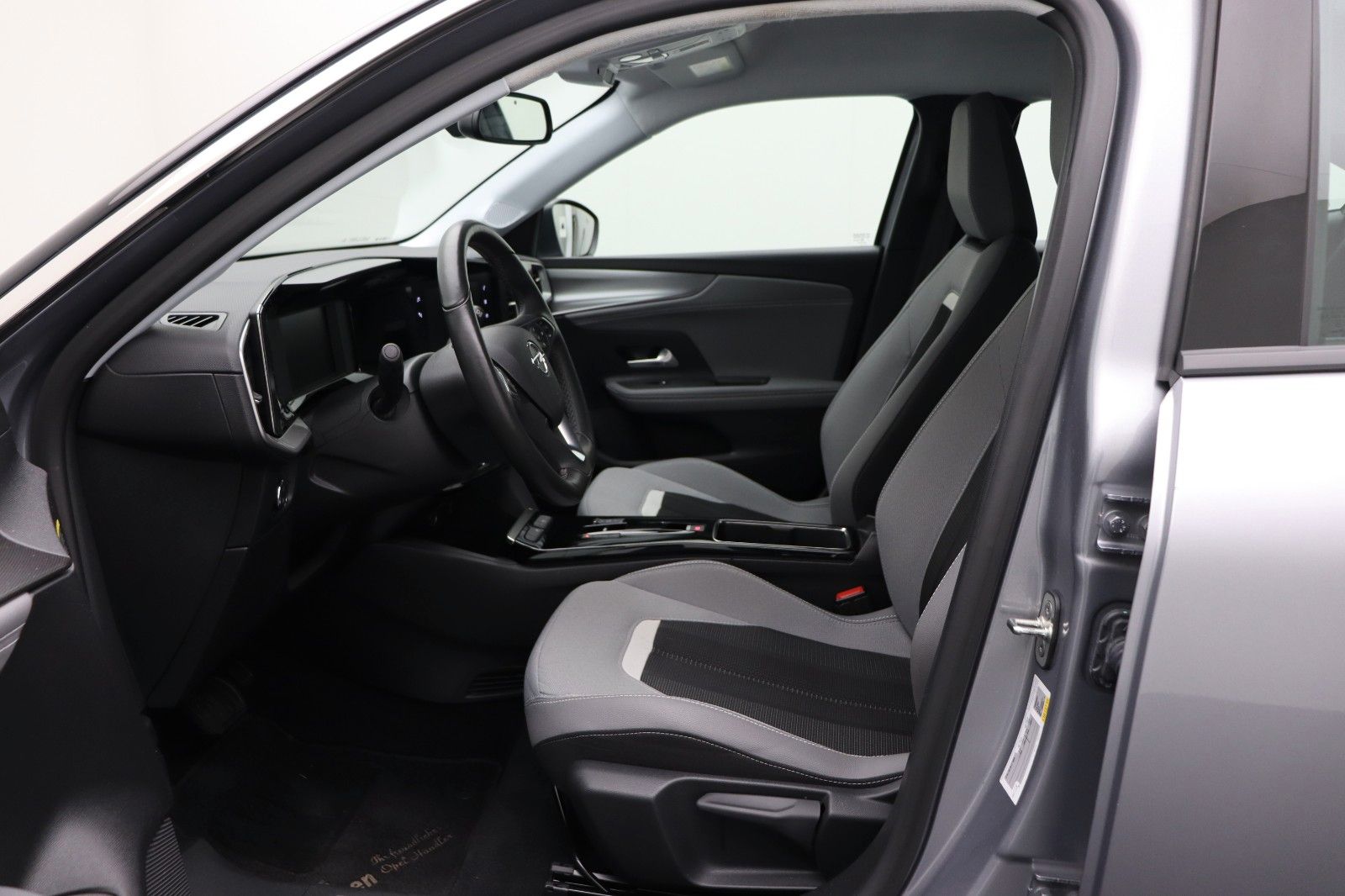 Fahrzeugabbildung Opel Mokka-e Elegance