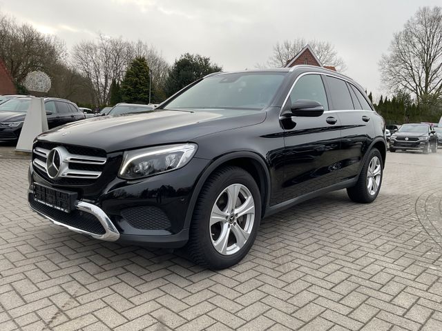 Mercedes-Benz GLC 220 d 4MATIC Autom.AHK,Kamera,Distronic,LED