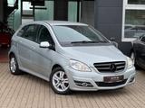 Mercedes-Benz B 200 Turbo Sportpaket Leder PDC AHK... - Mercedes-Benz B 200 in Krefeld