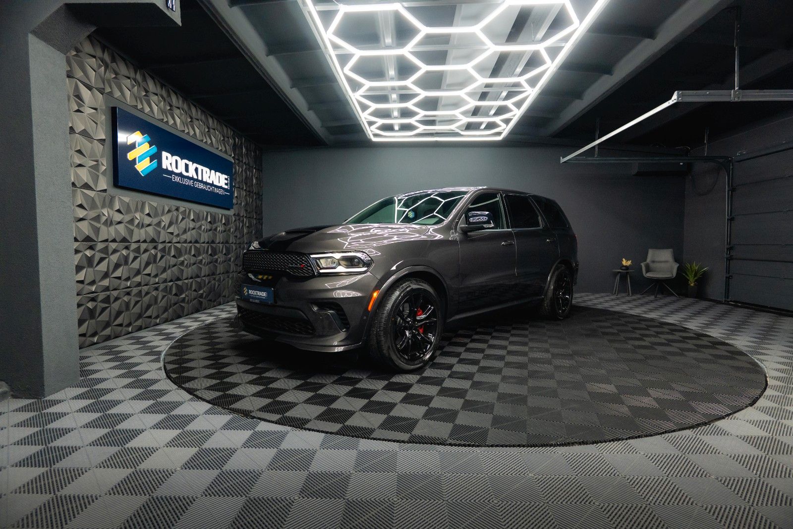 Fahrzeugabbildung Dodge Durango 5.7 V8 SRT 4x4 Night-Paket Modell 22 19%