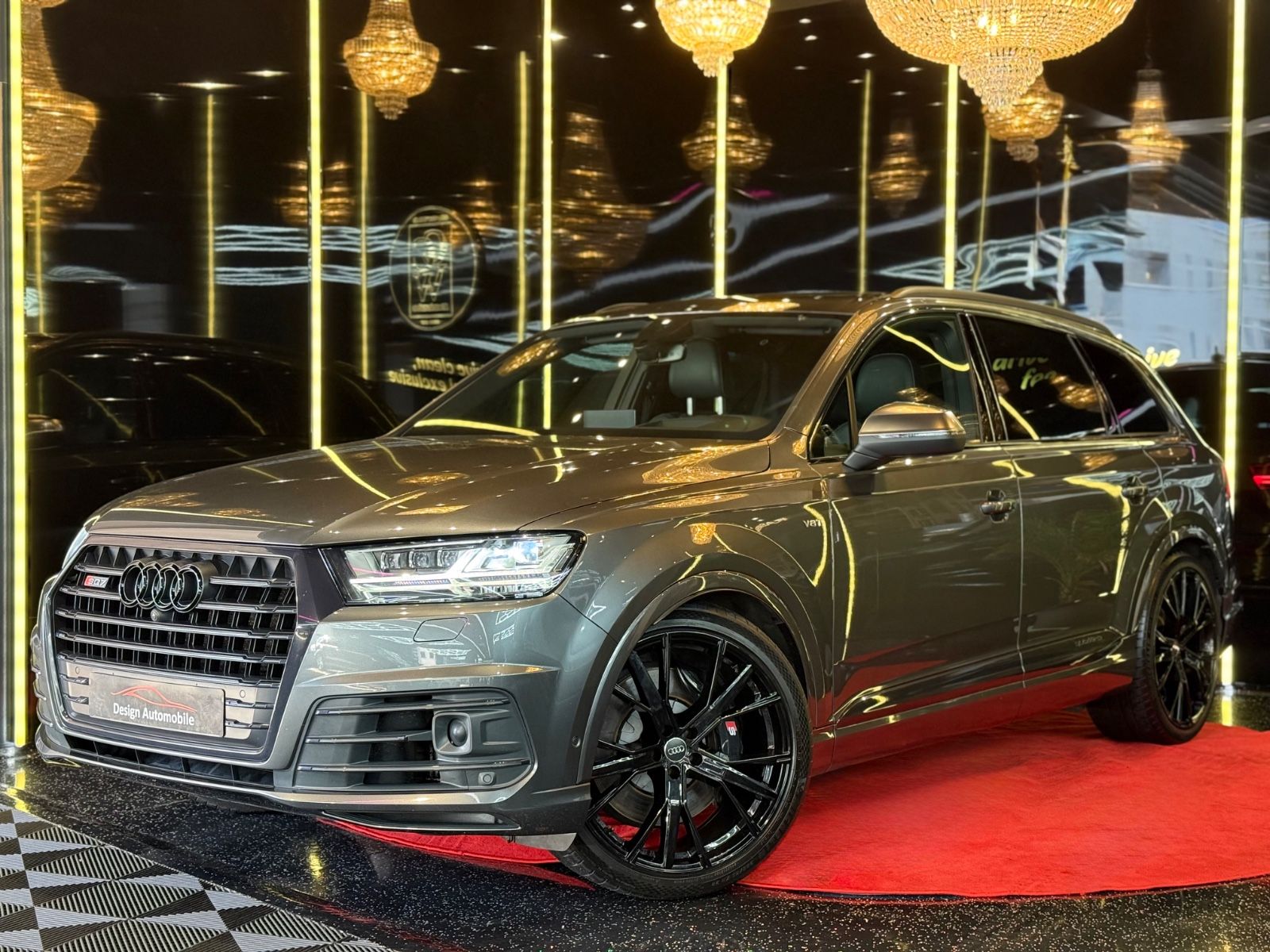 AUDI SQ7 4.0 TDI quattro* 7-SITZER/LIFT/STNDHZNG/22Z