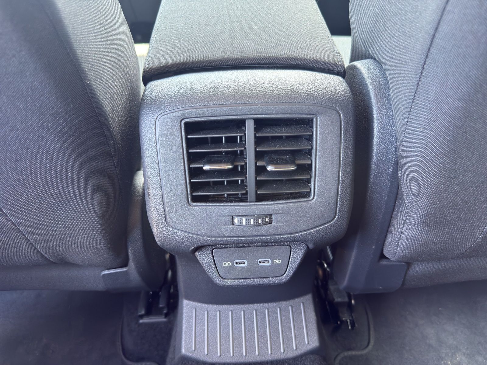 Volkswagen T-Roc - Bild 26