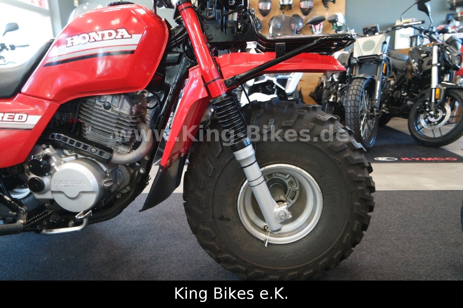 Fahrzeugabbildung Honda ATC 250 - "Big Red Trike" - 795 km  -Bud Spencer
