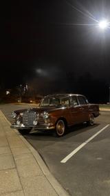 Mercedes-Benz 190D - Mercedes-Benz 190 Oldtimer: 190d