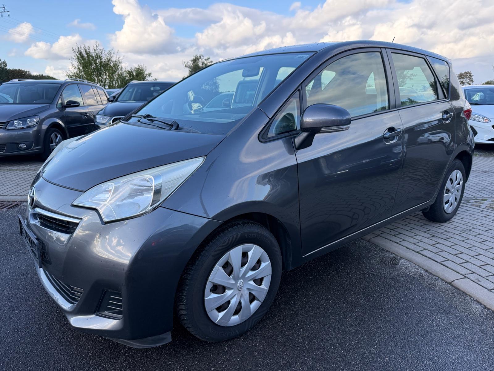 Toyota Verso-S 1.4 D-4D Kamera gepflegt TÜV lange noch