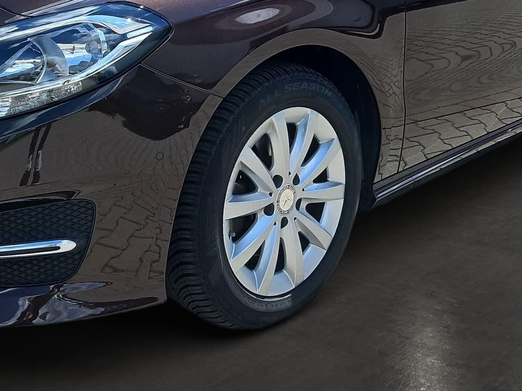 Fahrzeugabbildung Mercedes-Benz B 180 Style Navi SHZ Parkpilot