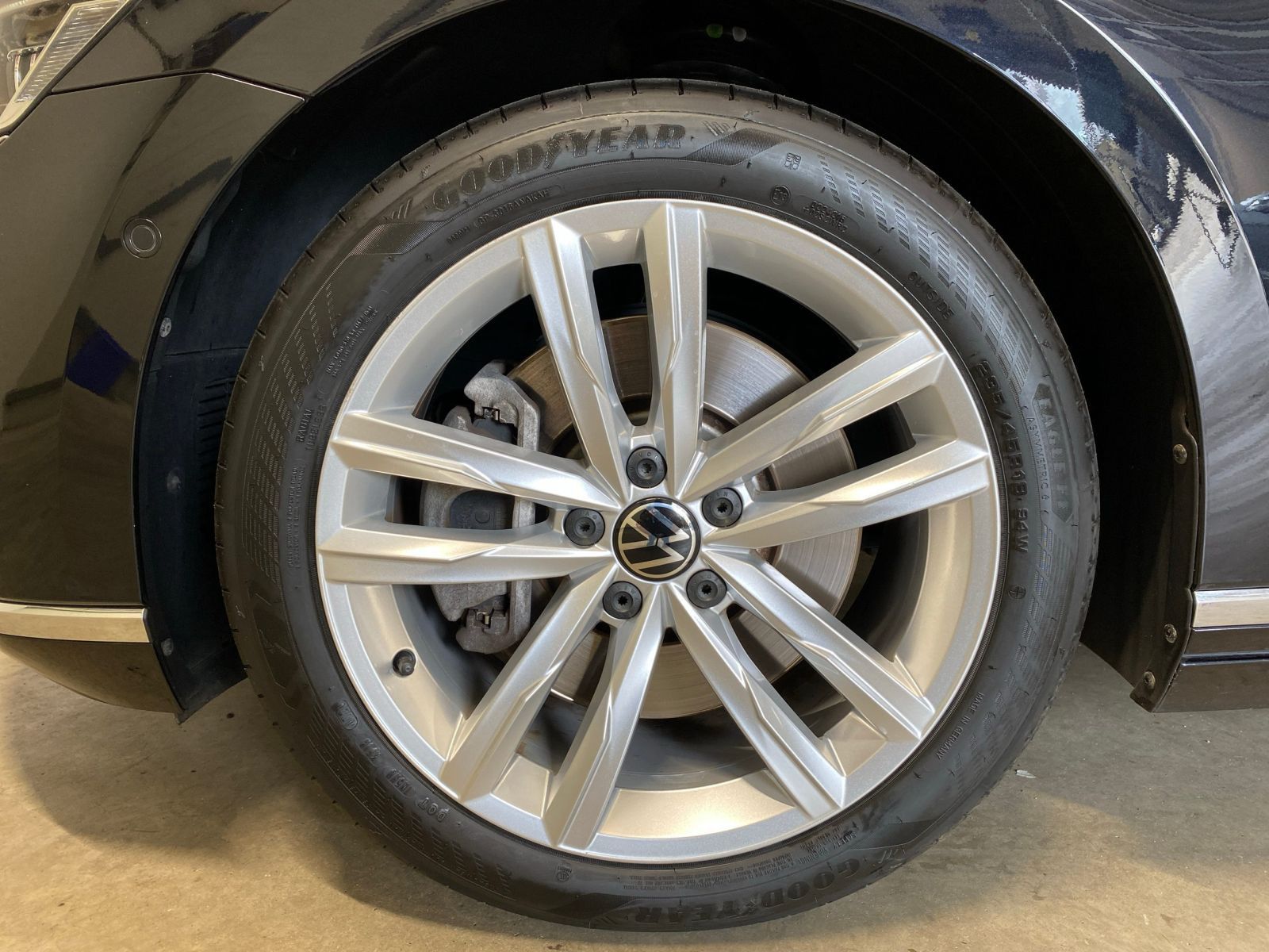 Volkswagen Passat - Bild 4