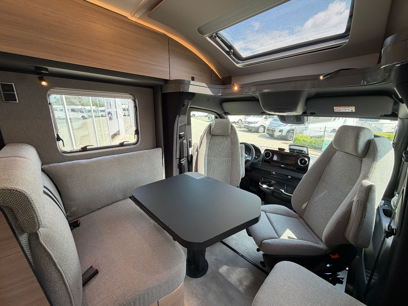 Fahrzeugabbildung HYMER / ERIBA / HYMERCAR B-Klasse MC-T 680 - 12.506€ Sparen!!!