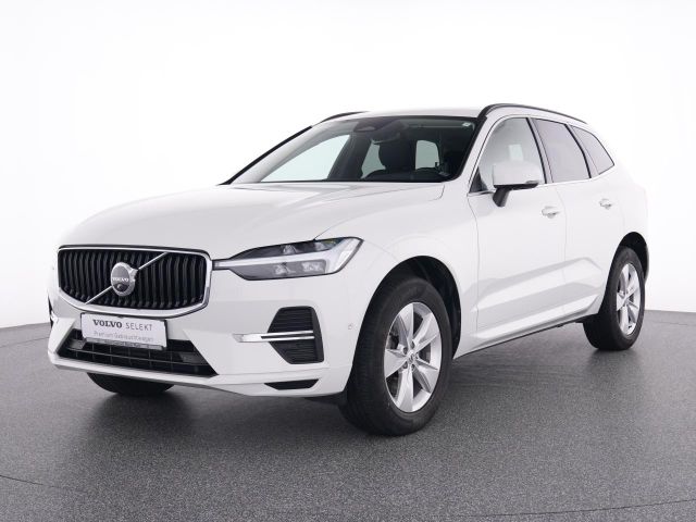 Volvo XC60 B4 Momentum PANORAMA SD. + WINTER PAK. + 36