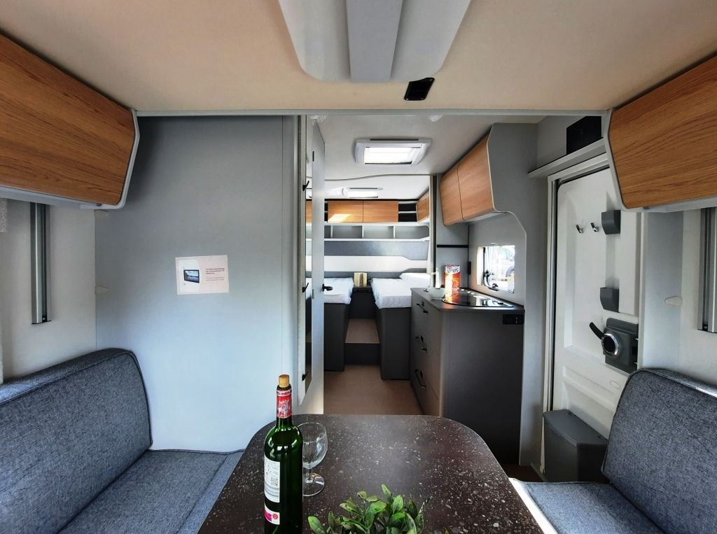 Fahrzeugabbildung Bürstner B66 Plus 520 TL Verfüg./Sparen Sie 4.630,- €
