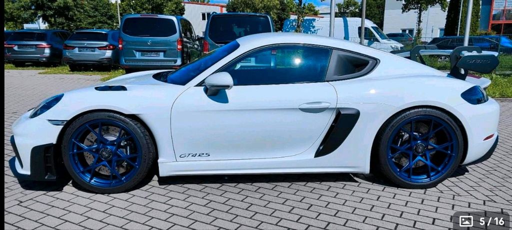 Image of Porsche Cayman