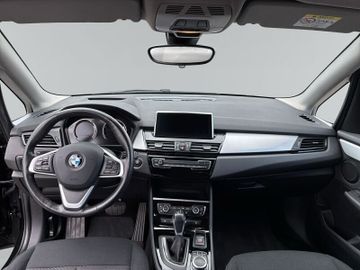 BMW 225 Active Tourer - 11