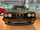 BMW Touring 6500Km n. Überarbeitung Top Sammlerzustd - BMW 325 in Solingen