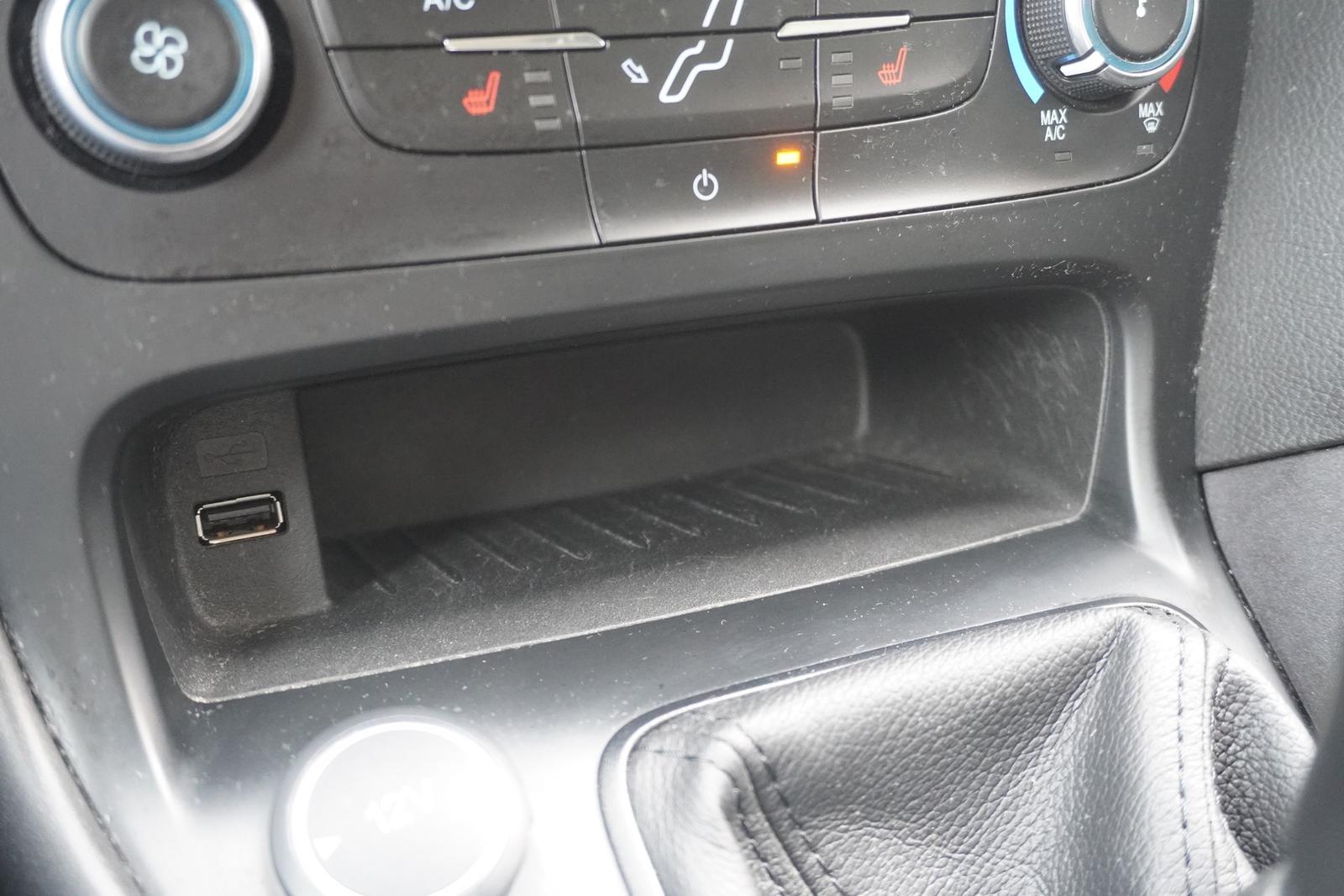 Ford Focus Turnier 1.0 Eco Cool&Connect Klima Navi PD