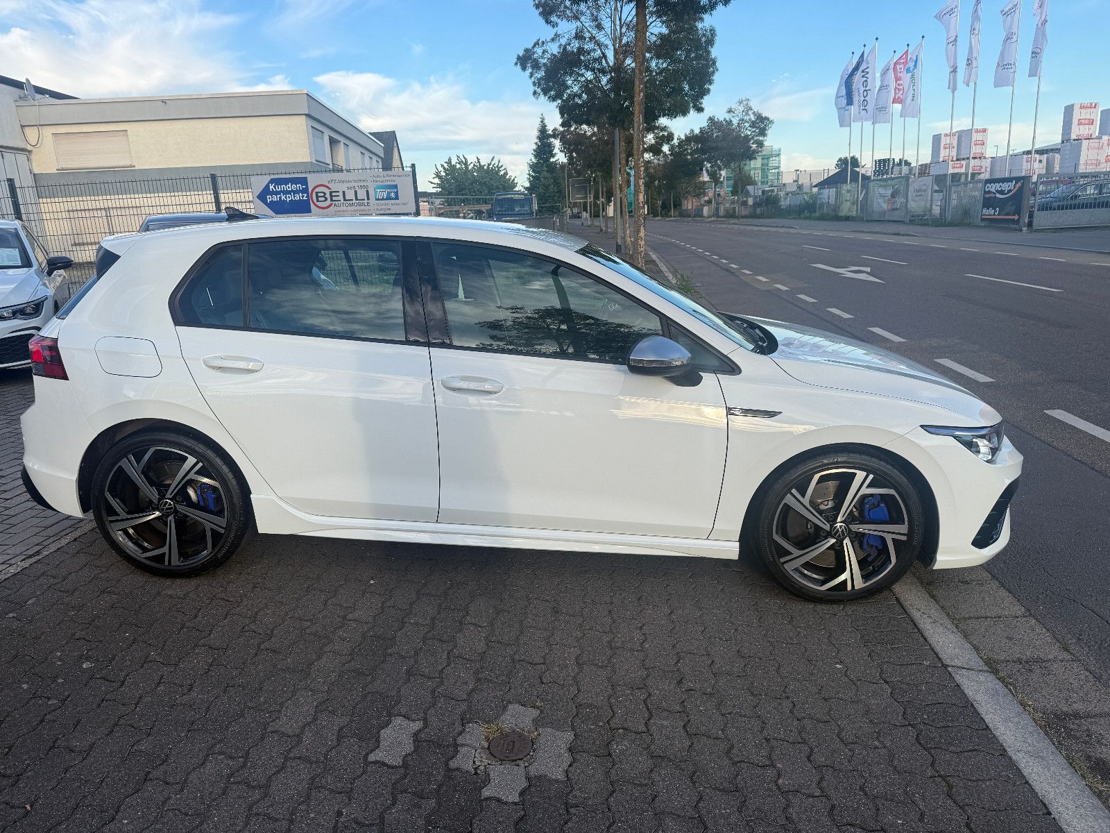 Volkswagen Golf VIII Lim. R 4Motion LED foto 4