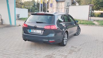 Volkswagen Golf - 4