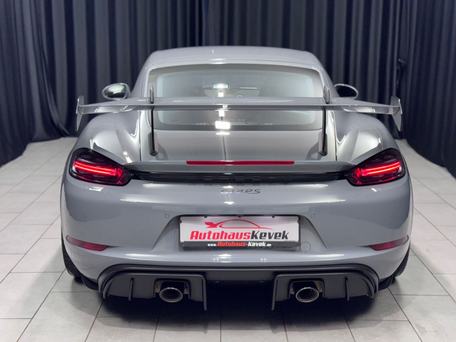 Fahrzeugabbildung Porsche Cayman GT4 RS |CLUBSPORT-PAKET|SPORT-CHRONO|