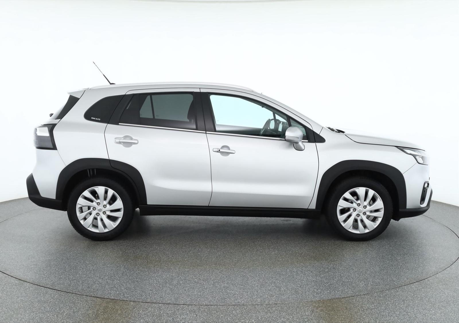 Suzuki S-Cross 1.4 4WD LED ACC Navi Kamera Sitzheizung