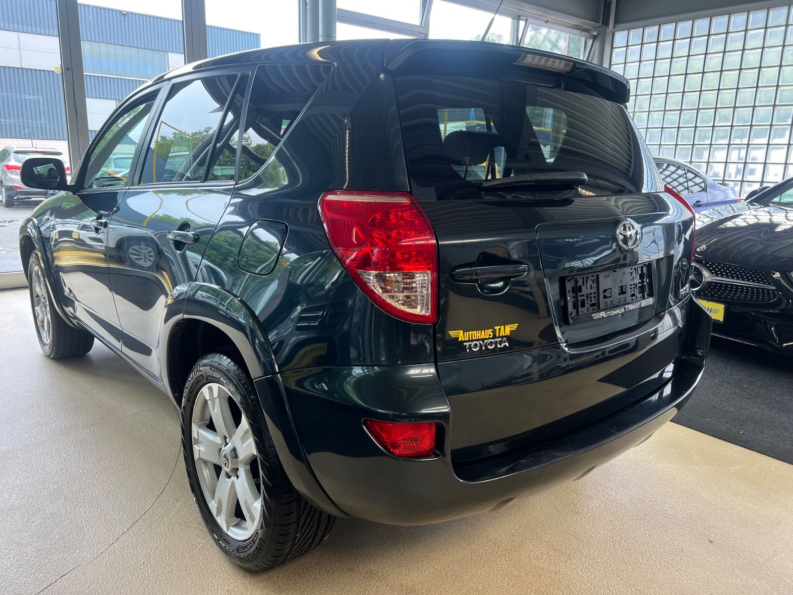 Fahrzeugabbildung Toyota RAV 4 RAV4 Executive 4X4 *VOLLAUSSTATTUNG*