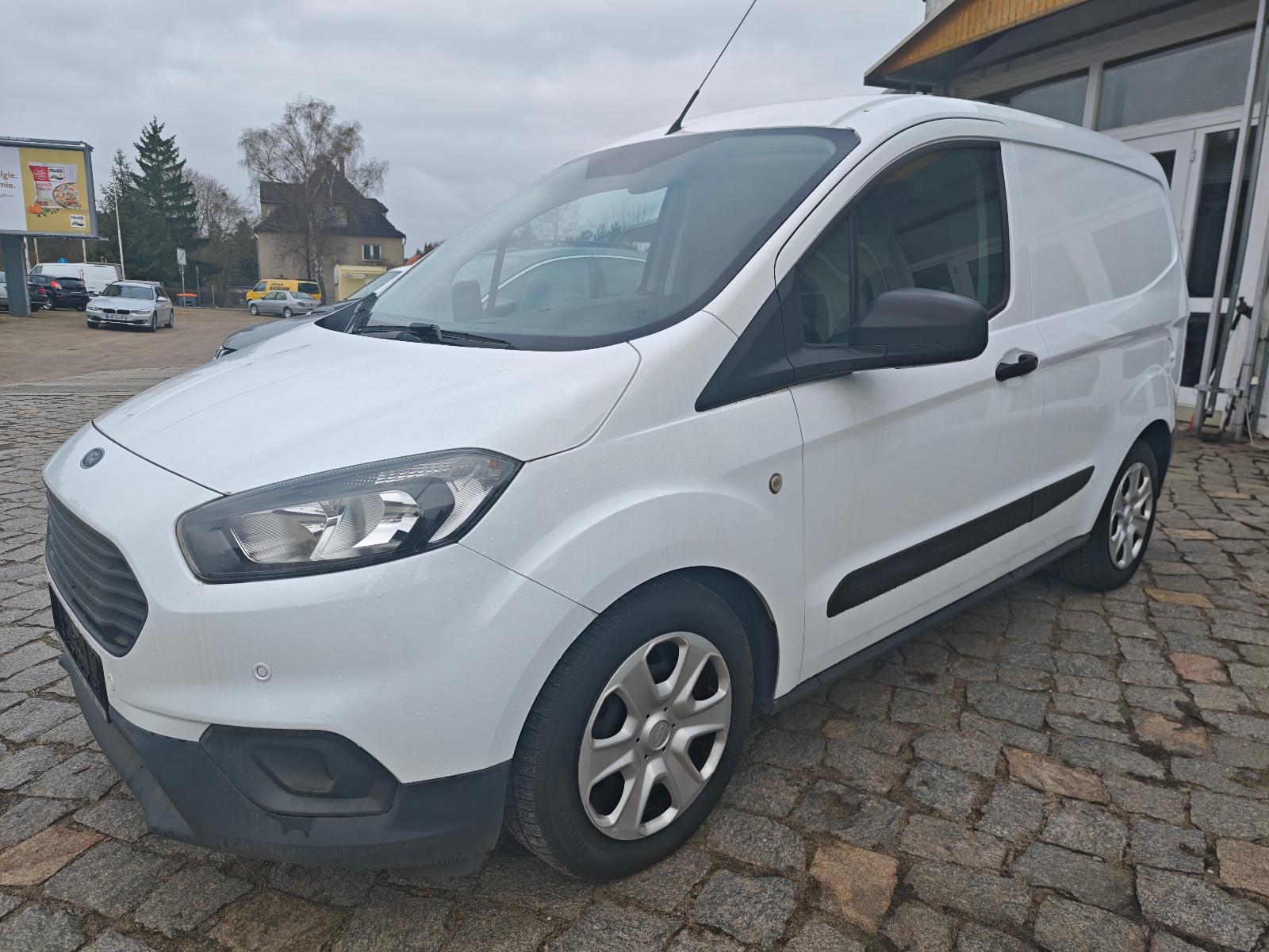 Ford Transit Courier Trend