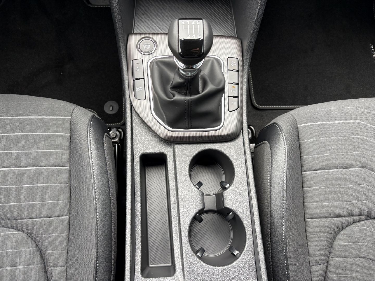 Fahrzeugabbildung Kia Sportage Vision 1.6 T-GDI EU6e P1 NotbremsAss