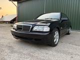 Mercedes-Benz Mercedes C 220 CDI SPORT - gebrauchte Mercedes-Benz C 220 aus dem Jahr 2000