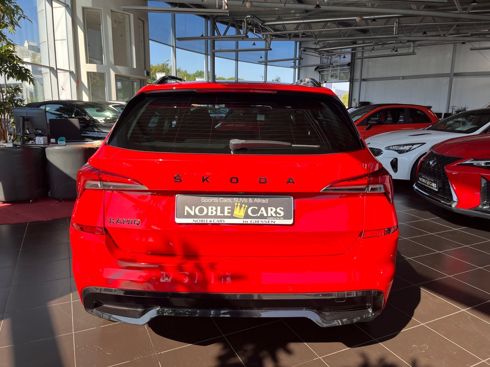 Fahrzeugabbildung SKODA KAMIQ  Monte Carlo PANO ACC KAM LED