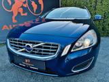 Volvo V60 #1.HAND#TÜV#SERVICE#SCHECKHEFT#NAVI#TOP! - Volvo V60 in Frankfurt (Main)