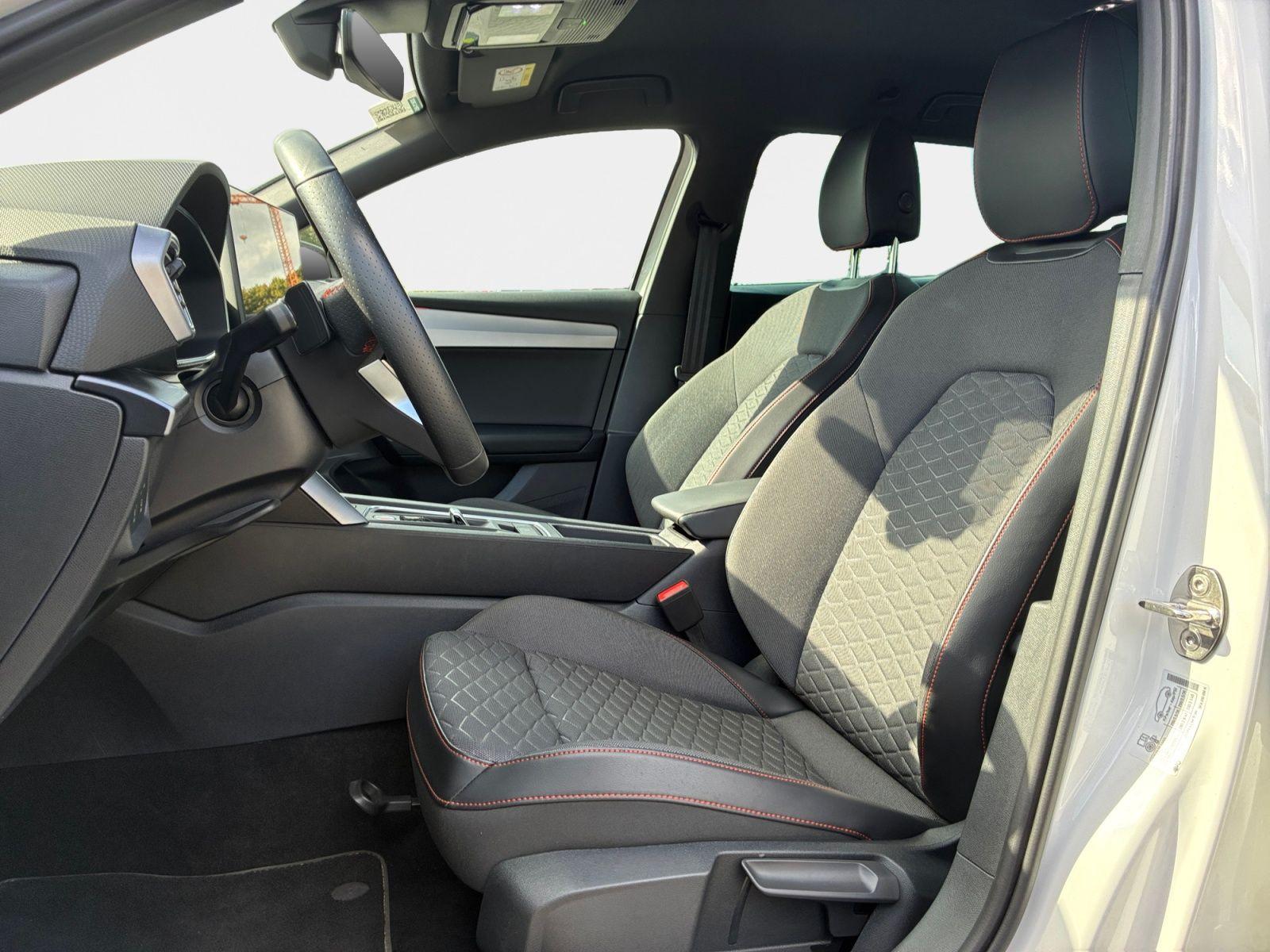 Seat Leon Sportstourer 2.0 TDI FR Black Edition Kessy