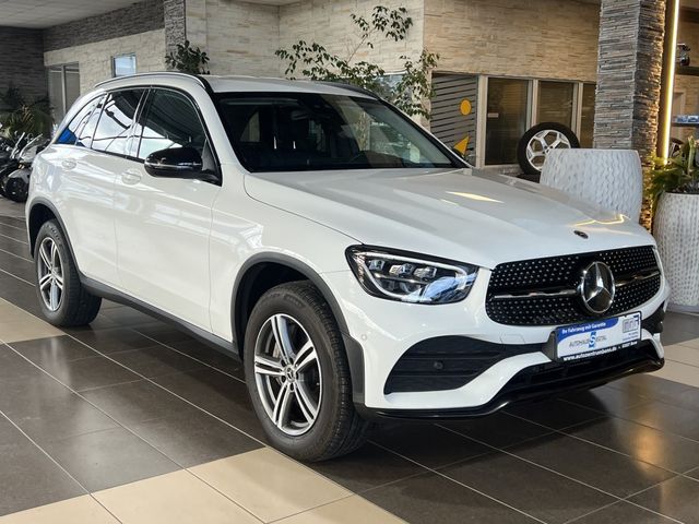 Mercedes-Benz GLC 300 AMG-Line*Night-Paket*LEDER*LED*CAM*CarPl