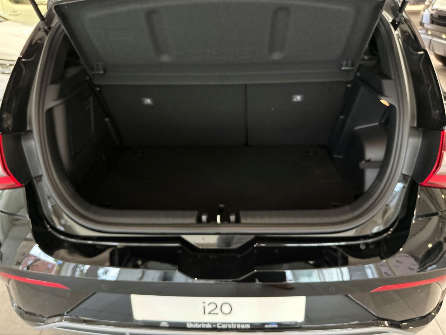 Hyundai i20 - Bild 11