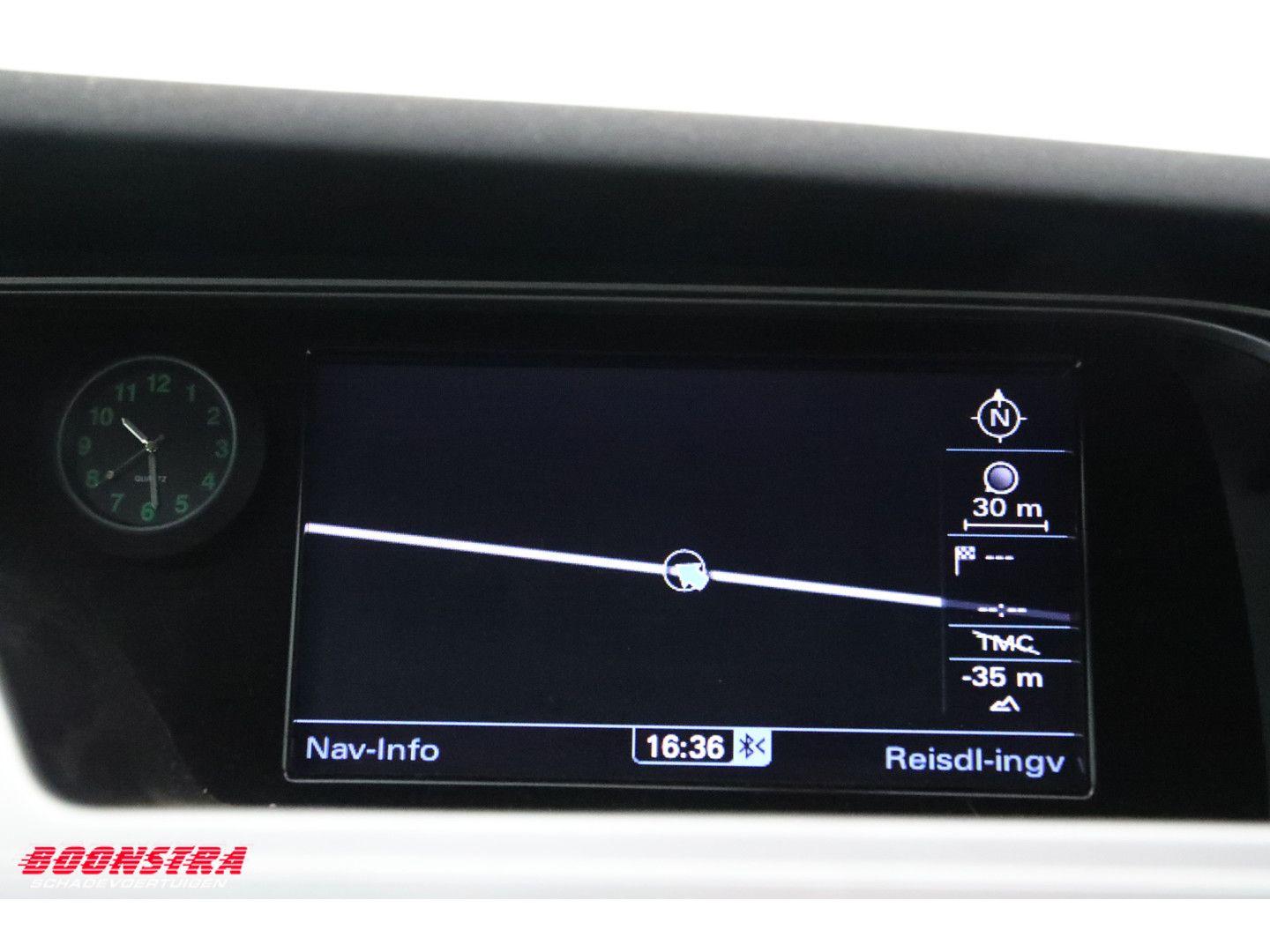 Audi A4 ALLROAD 2010 — photo 21