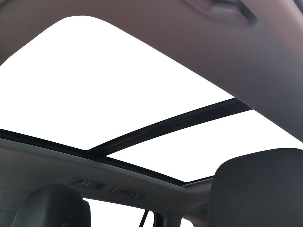 Volkswagen Tiguan Allspace - Bild 17