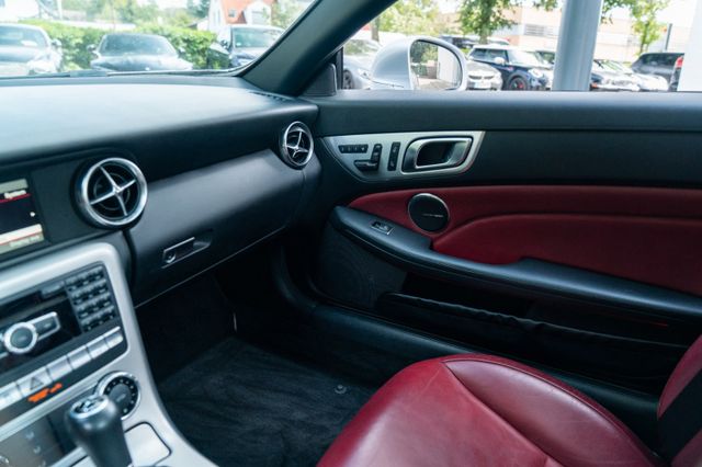 Mercedes-Benz SLK 350 BlueEfficiency/ AIRSCARF/ H&K/ PANO
